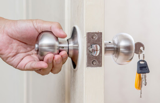 24 hours Gate Lock Repair Service – Never Take Chance On Your Security