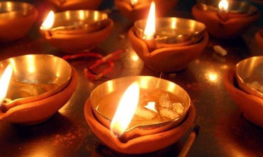 How India Adopted new Traditions this Diwali to Combat Pollution