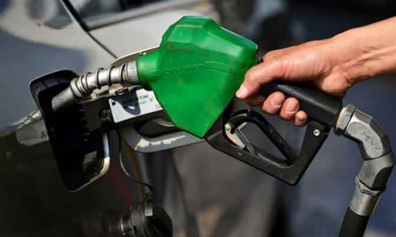 Jharkhand: Great news for Poor and Middle-class households you will get Rs 25 per liter relief in the price of petrol