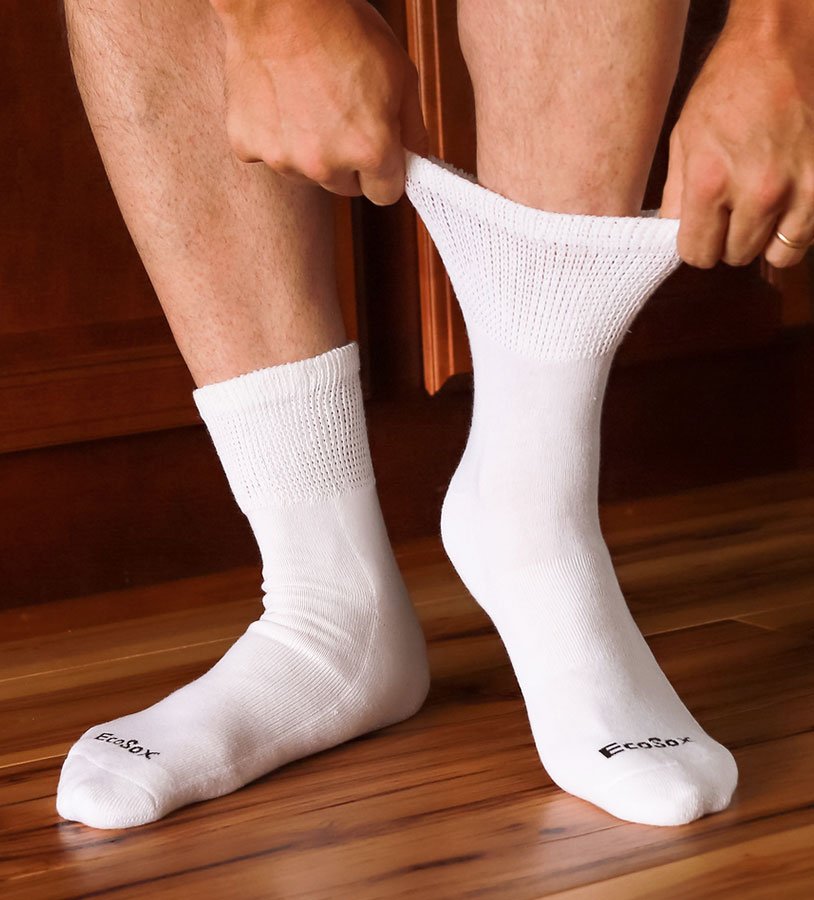 Before You Go Out And Buy Diabetic Socks, Keep These Things In Mind