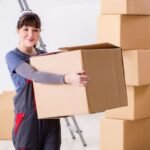  Movers and packers