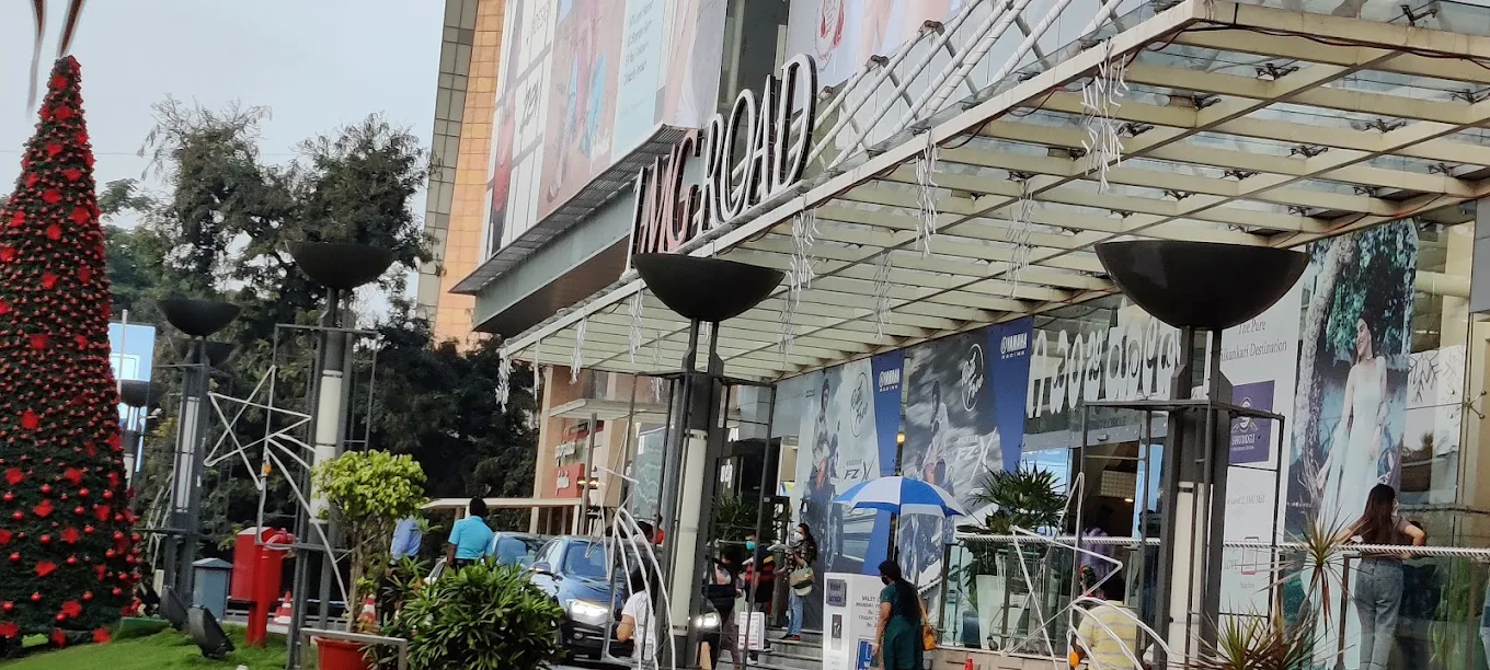 1 MG-Lido Mall – The Heart of Food, Fashion & Entertainment