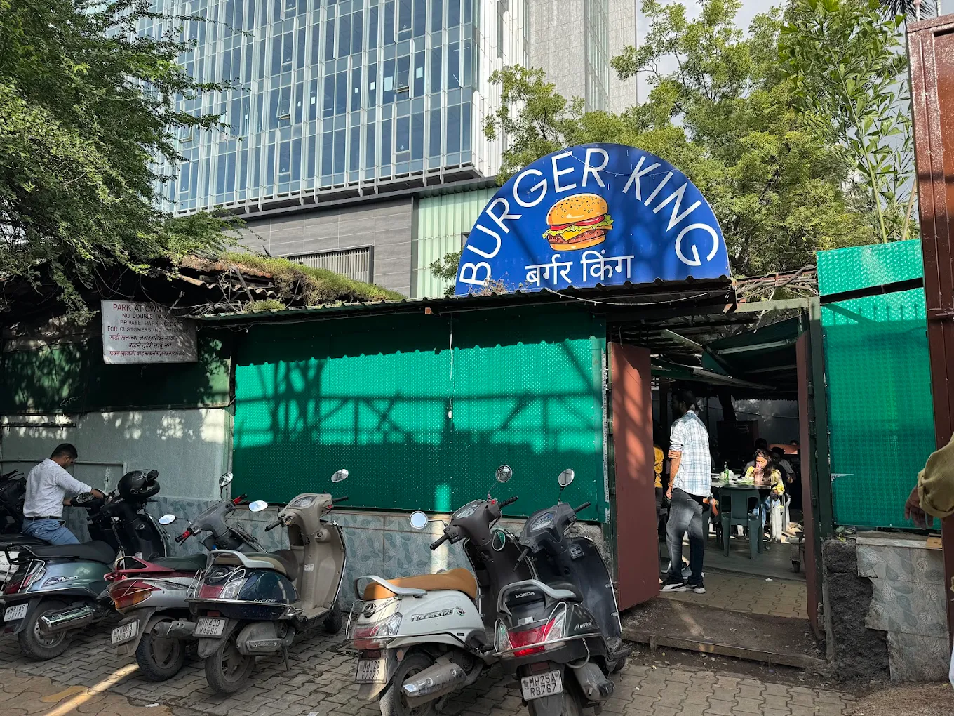 Burger King Koregaon Park – Quick Bites & Flame-Grilled Burgers