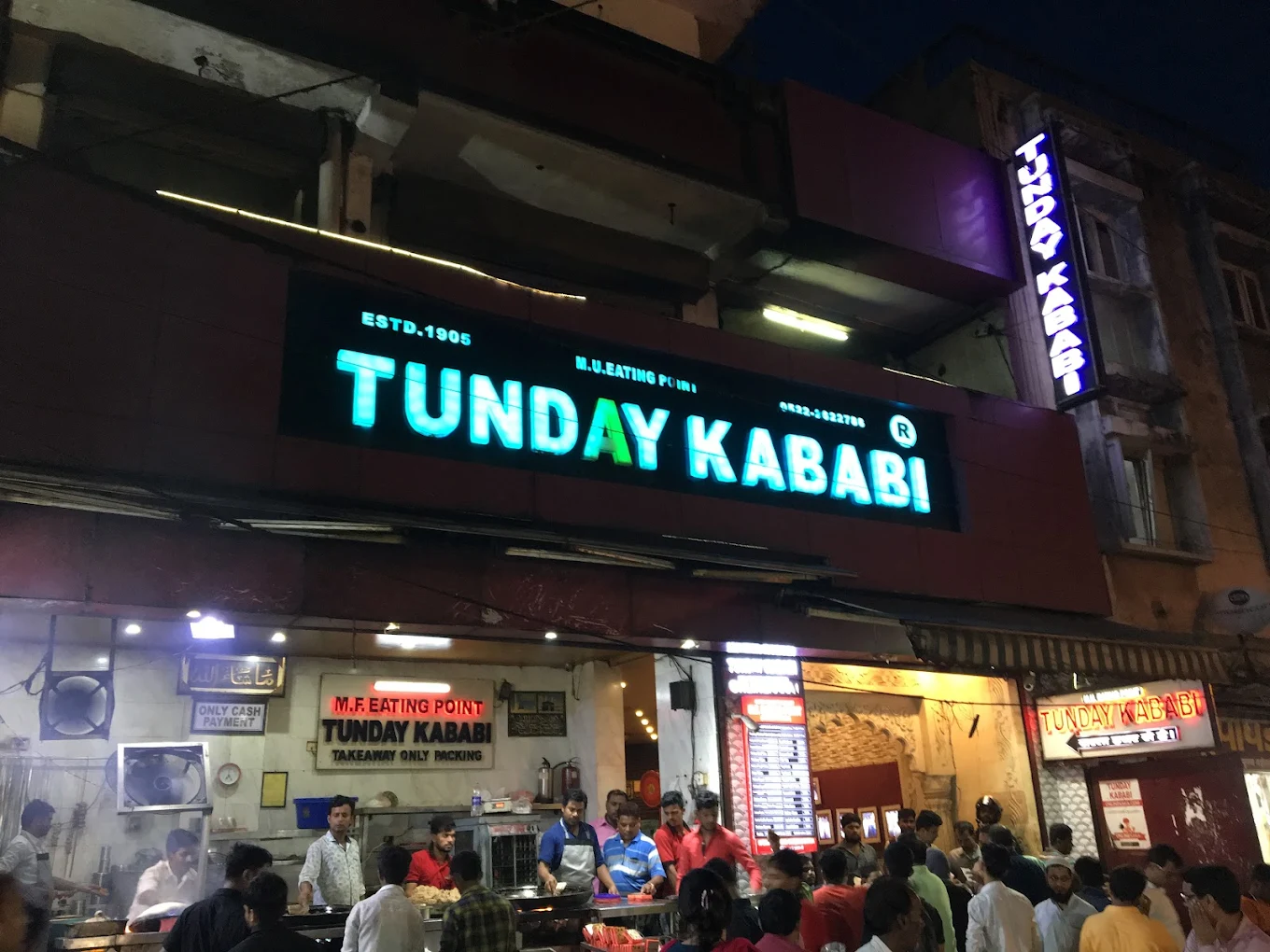 Tunday Kababi Aminabad – Best Place for Kebabs in Lucknow