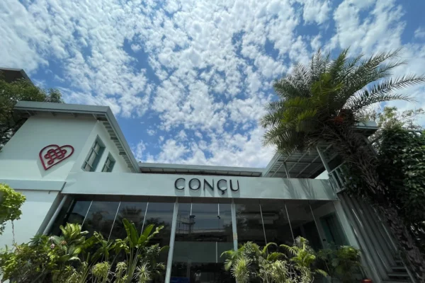 Conçu Jubilee Hills | Best Café in Road No 37 Hyderabad